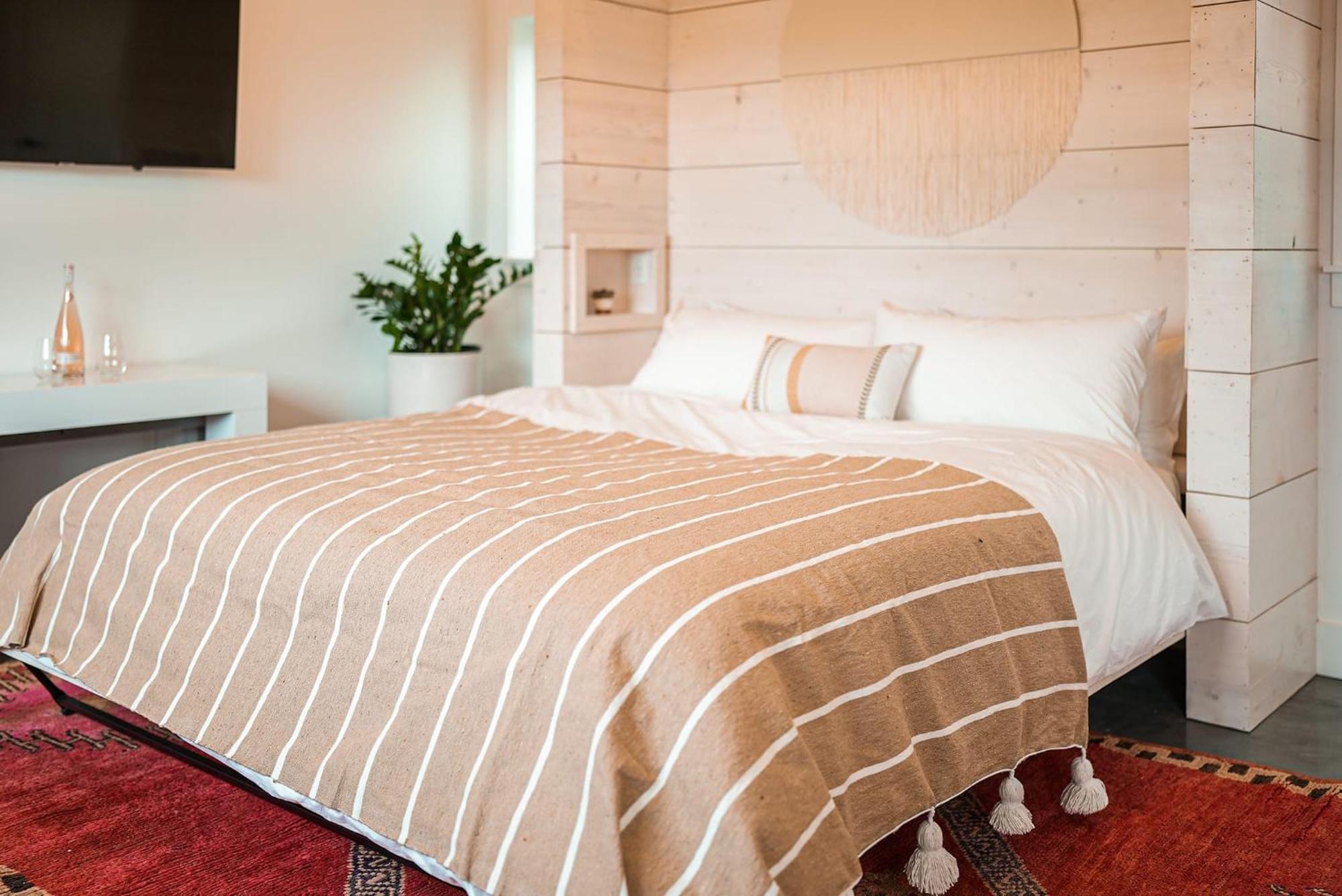 סטינסון ביץ' Funboard Room Includes King Bed And Mini Kitchenette מראה חיצוני תמונה